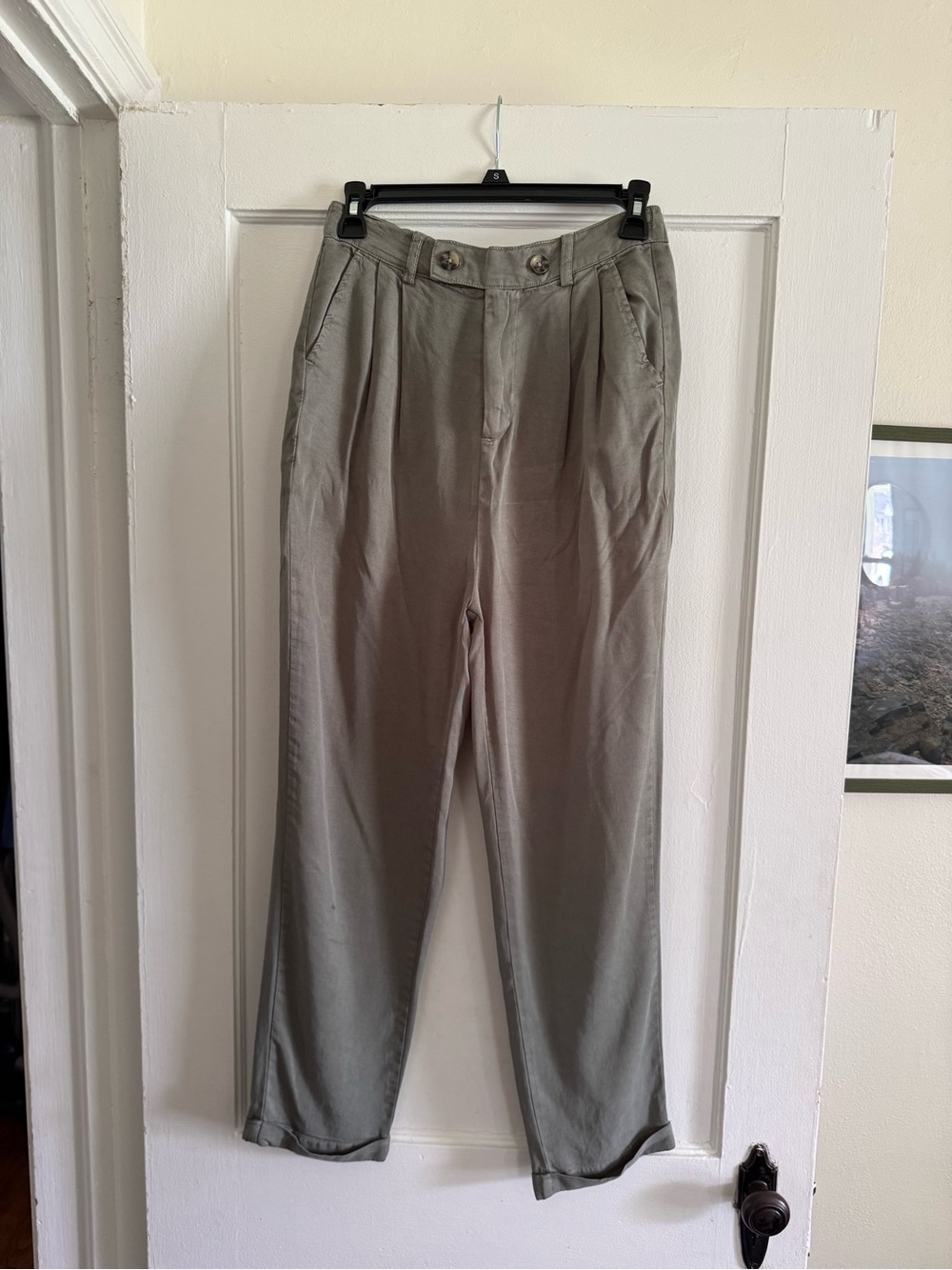 Green High-Waisted Pleated Pants
